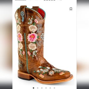 Macie Bean Western Boots